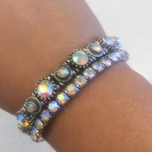 Silver stretchable clear rainbow crystal bracelet